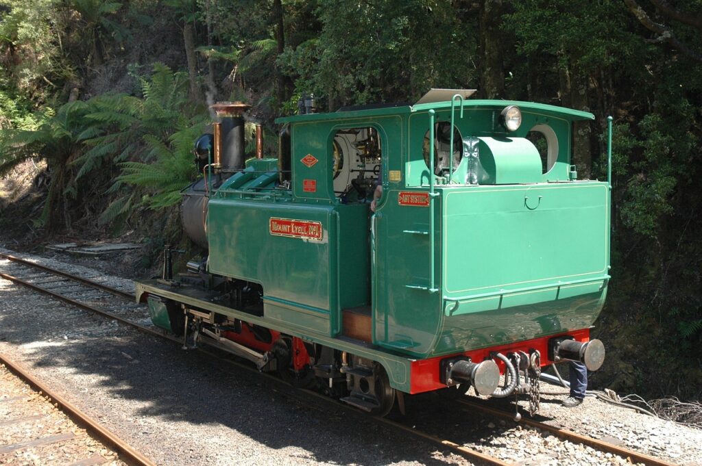train, steam locomotive, historical-542397.jpg